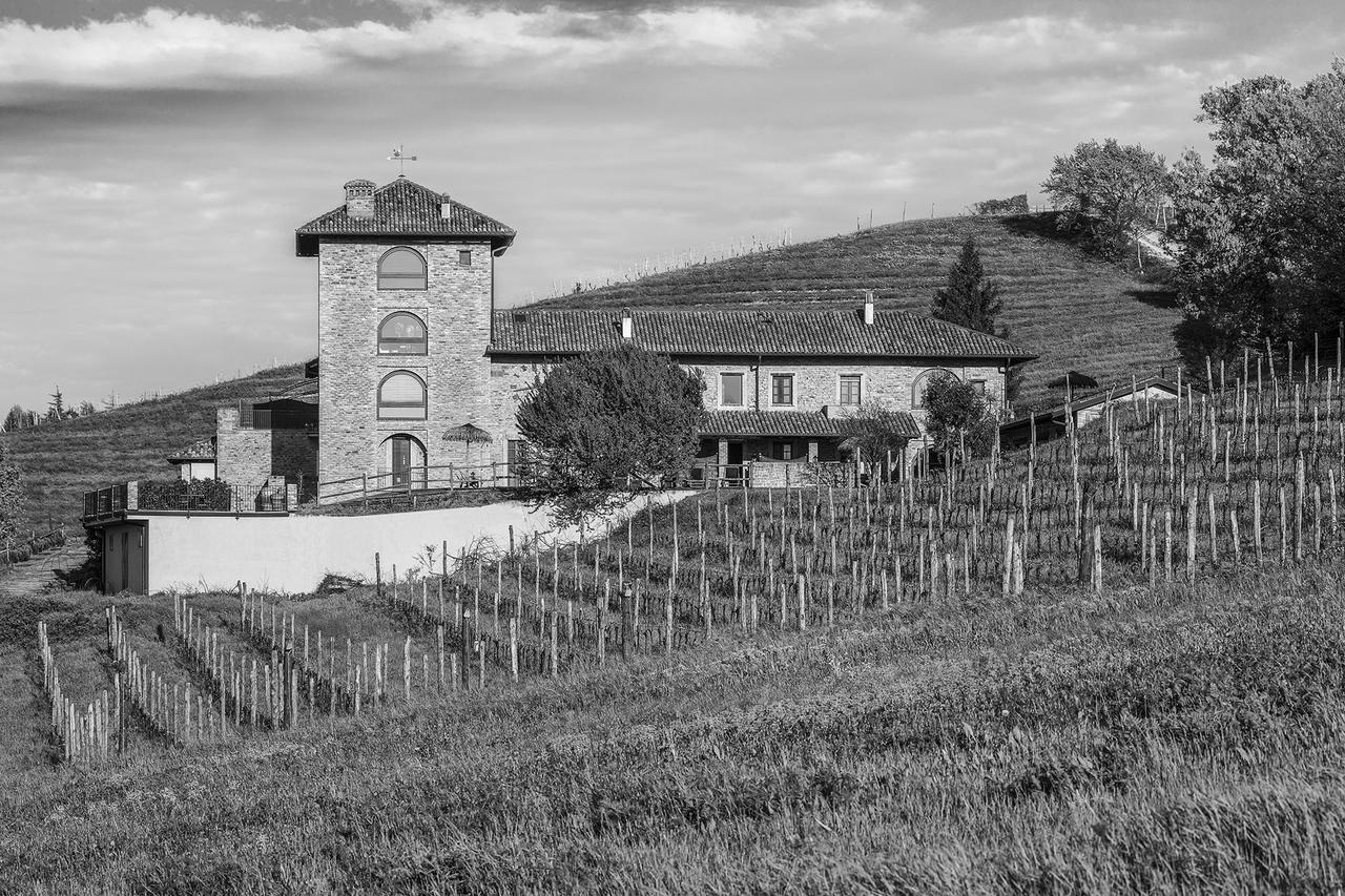 I Tre Poggi Dimora Di Charme Villa Canelli Eksteriør bilde